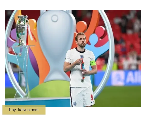 哈里·凯恩头球能力惊艳，助力球队迎来关键胜利状态回暖