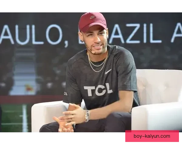 内马尔携手球队举办慈善活动，助力社会公益持续提升